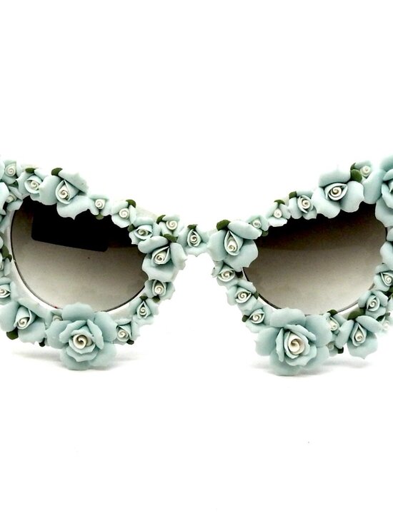 GASOLINE GLAMOUR LADY SINGS THE BLUES CATS MEOW SUNGLASSES??? main image 6